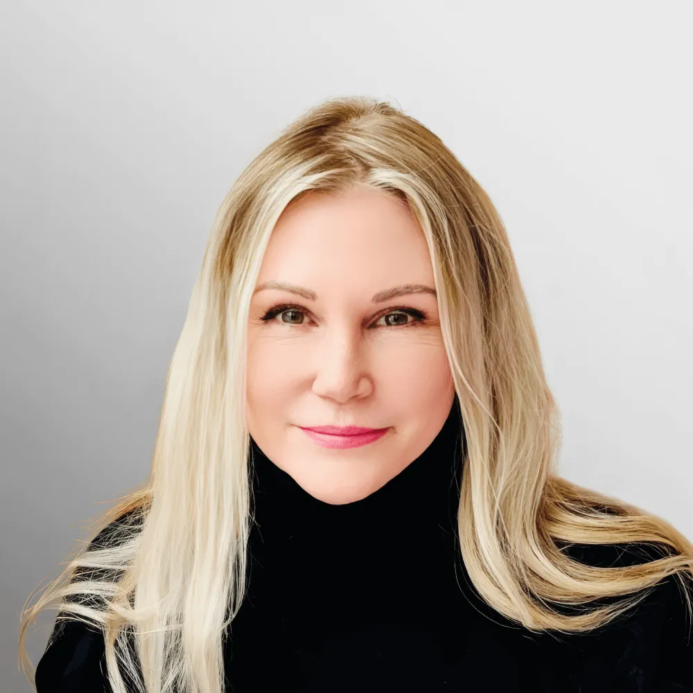Headshot photo of Lisa S., speaker profile