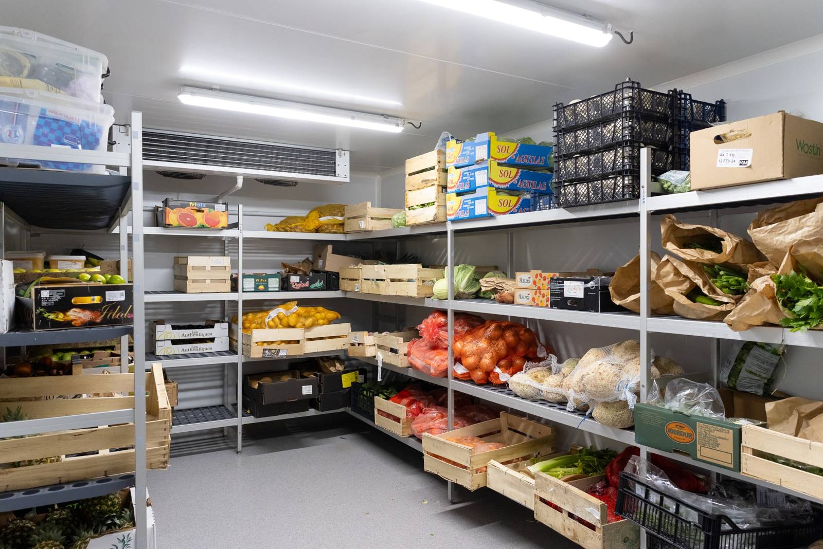 Chambre froide positive d'un commerce alimentaire