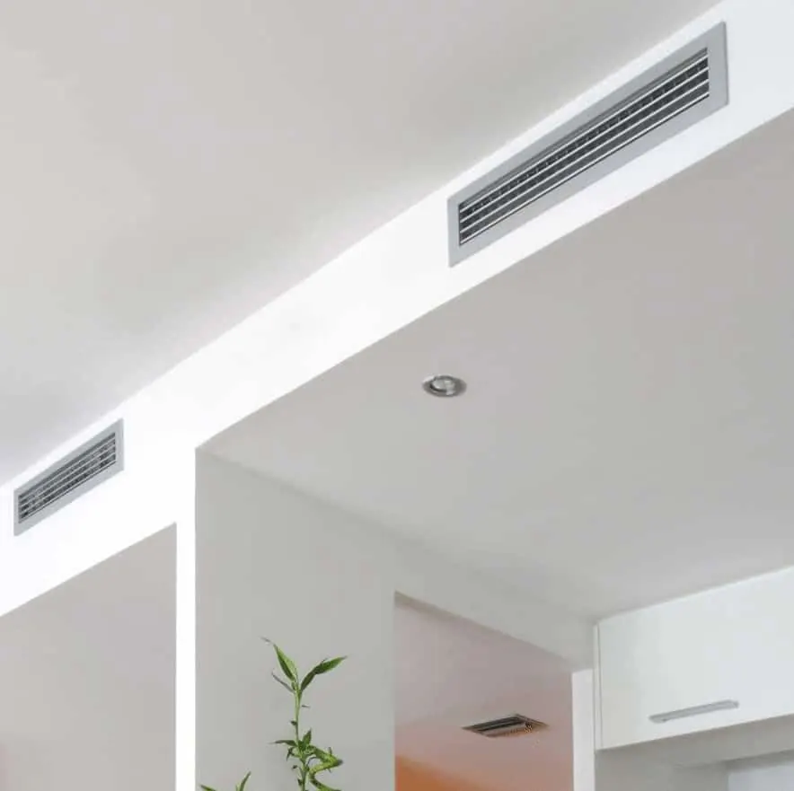 Installation d'une climatisation gainable dans un faux plafond