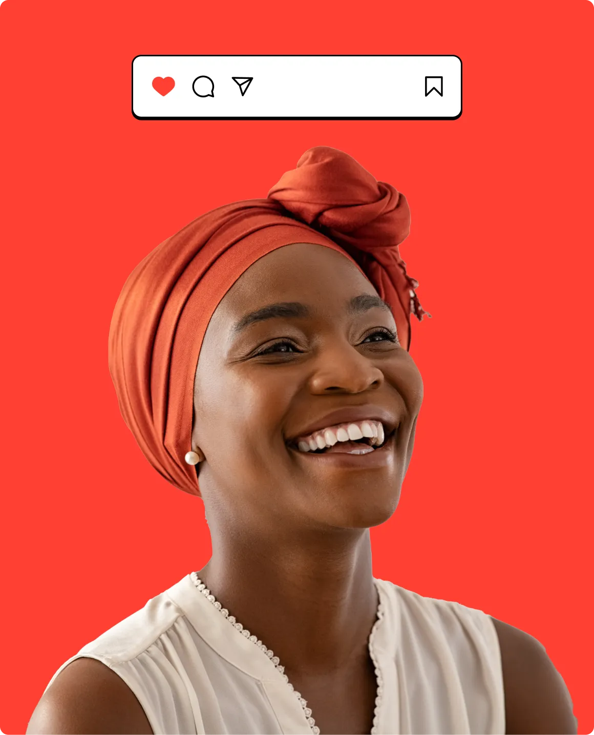 woman smiling to the camera