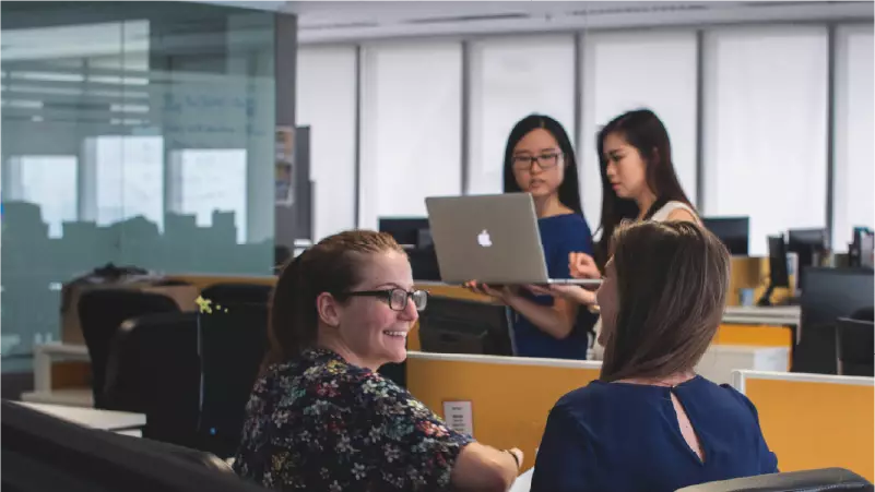 ESRS S1 effectifs de l'entreprise : définition & nouveautés CSRD 2026