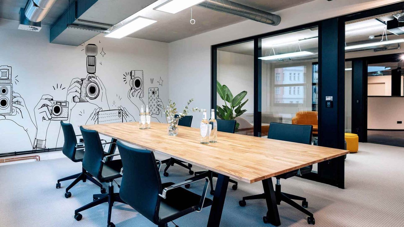 District One coworking meeting room Berlin-Schöneberg