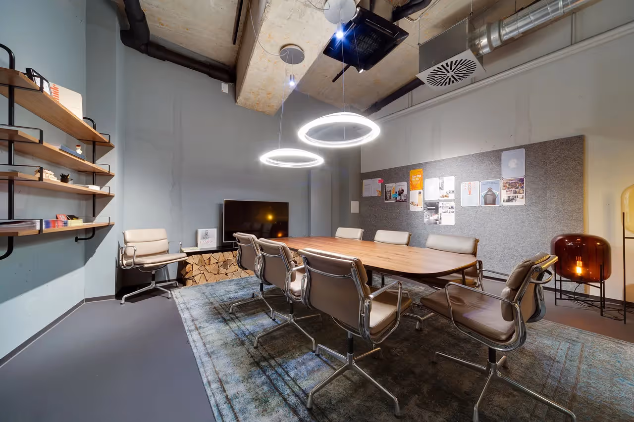 Eberhardhöfe by Design Offices — Büro mit flexiblen Arbeitsplätzen und moderner Architektur