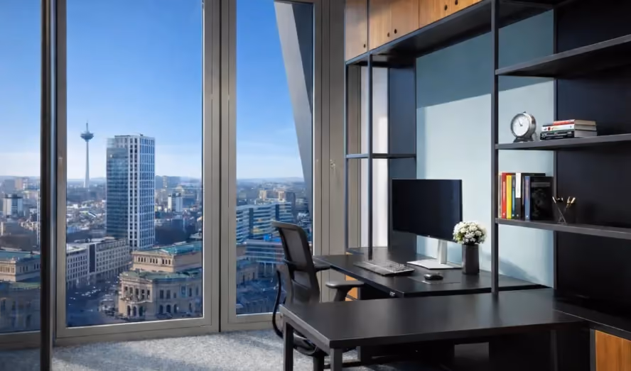 Möbliertes 2-Personen-Büro im Aqua Tower, FOUR Frankfurt – k1 BusinessClub