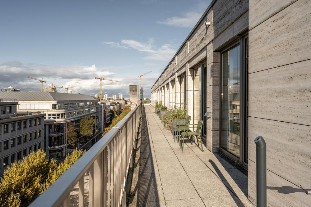 Königstraße by Office Club – Stuttgart