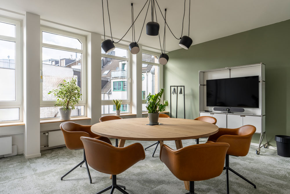 Friesenplatz by Office Club – Köln