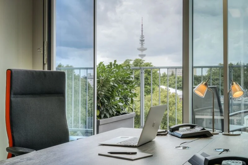 MW144 by CS Business Center – Hamburg