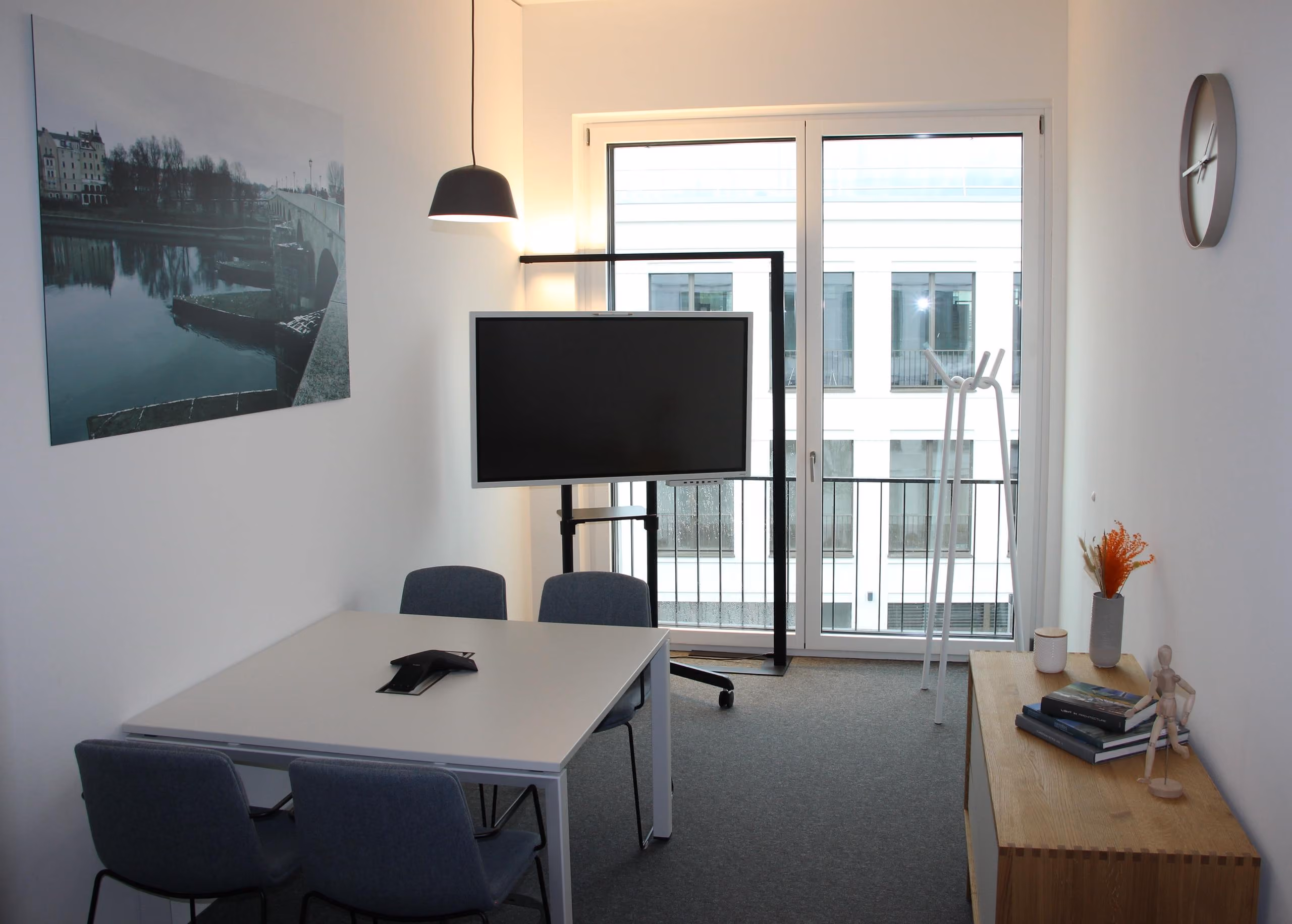 NU WORK by Regus