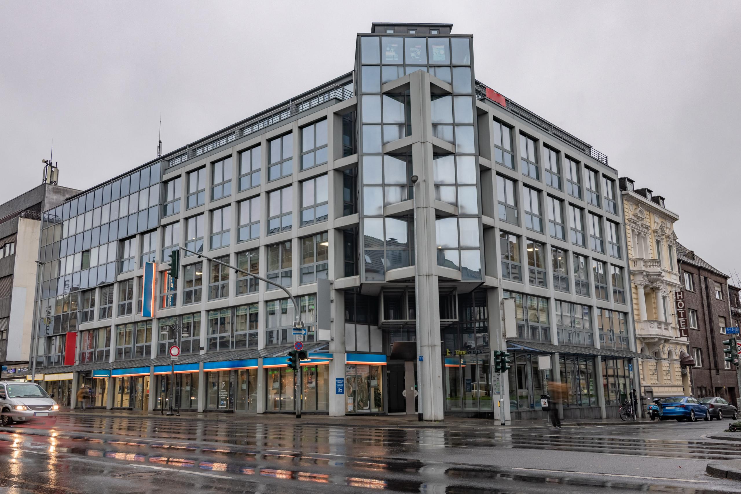Bismarckstraße by Regus