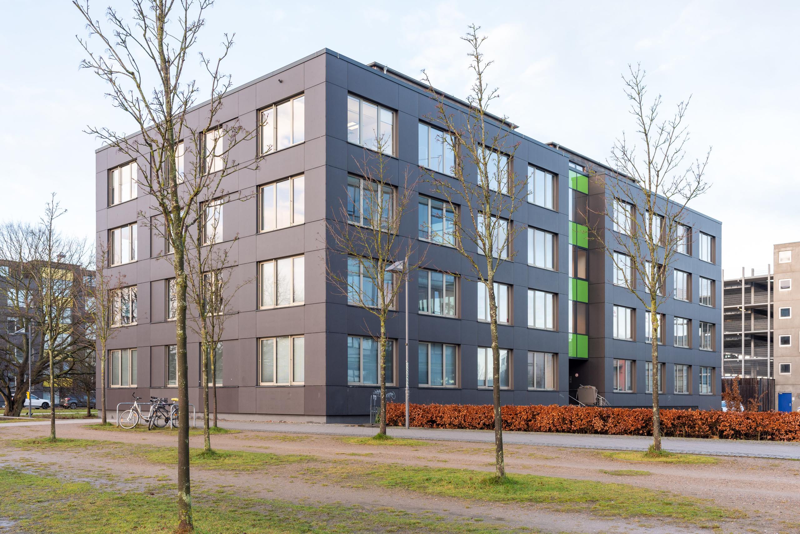 Maria-Goeppert-Straße by Regus