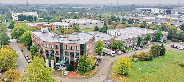Europark Fichtenhain A by Sirius
