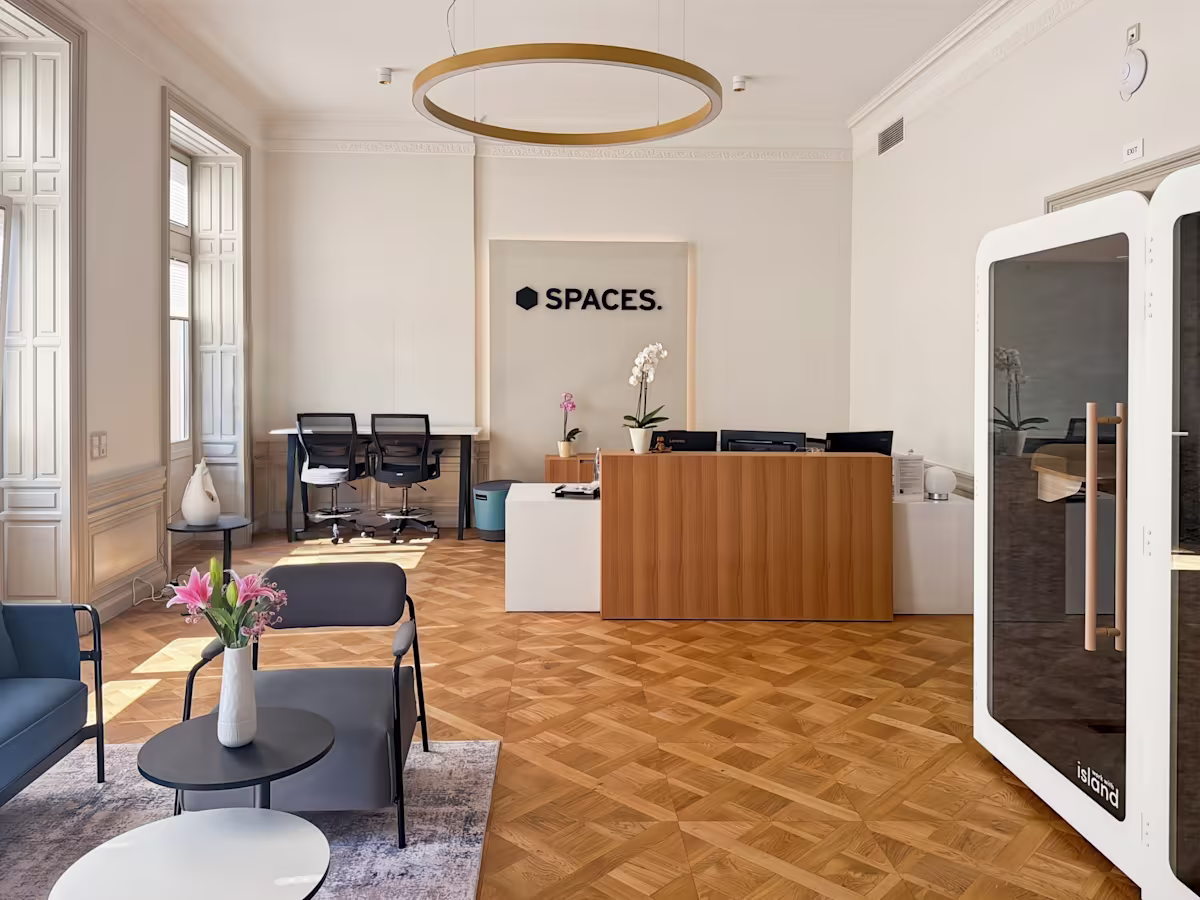 Spaces Villa Erlwein Dresden, Arbeitsbereich
