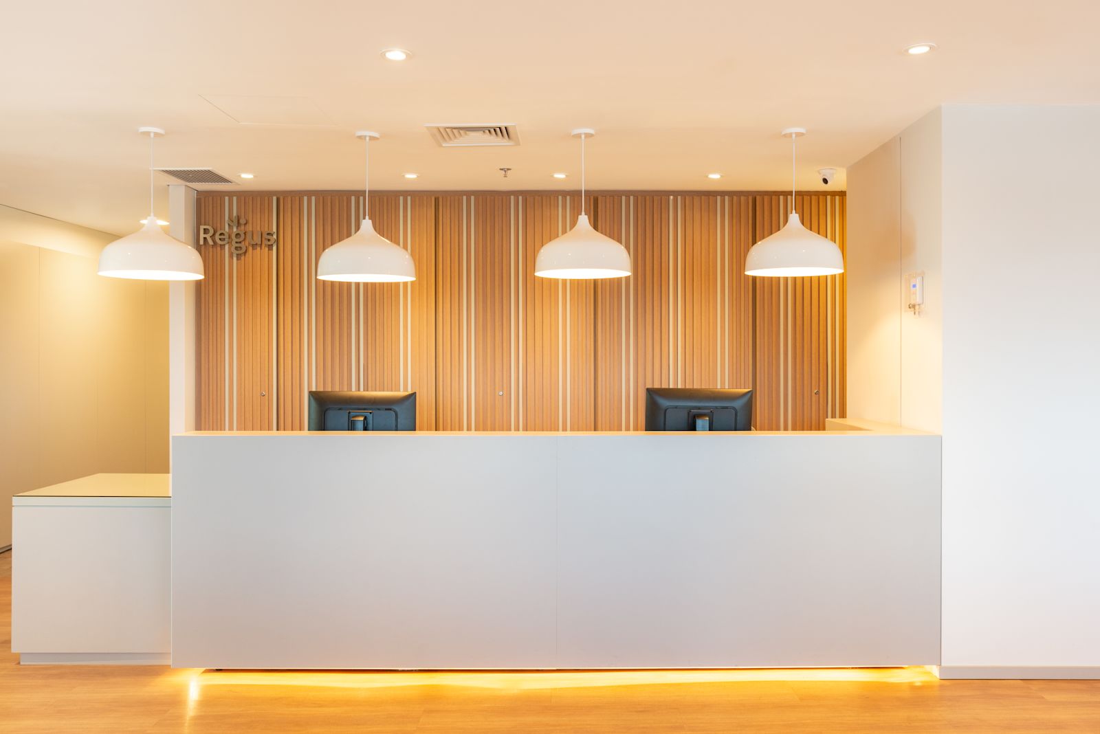 Regus business centre, office room (provider sample image)