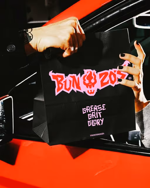 braaands_Bunzo's-02_Burger Branding