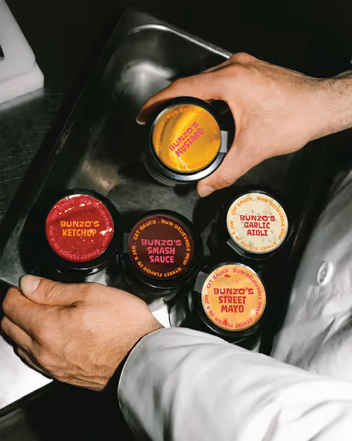 braaands_Bunzo's Burger-08_Burger Restaurant Branding