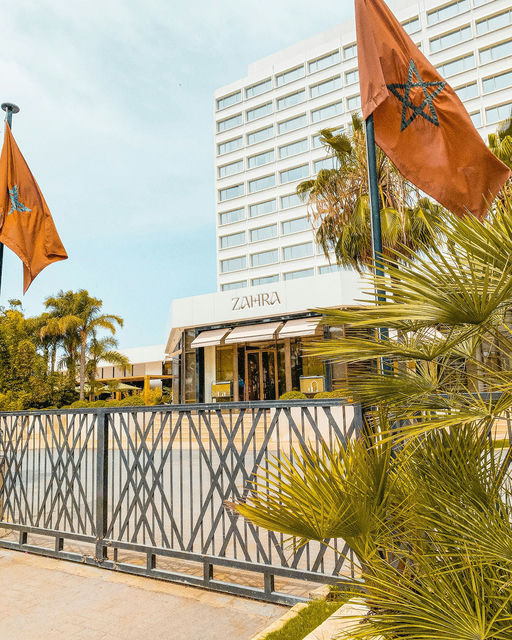 braaands_ZAHRA-Perfume Branding-04