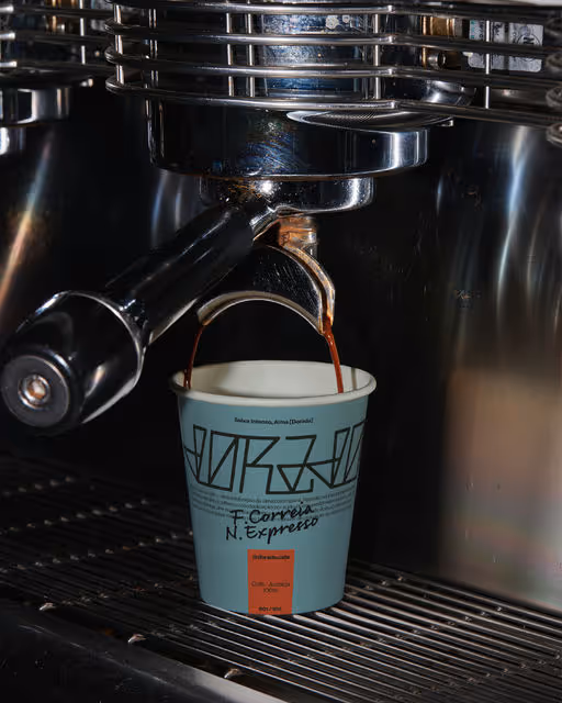 braaands_Dorado-Coffee Branding-03