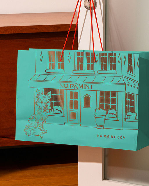braaands_Noir & Mint Chocolates-Chocolate Branding-06
