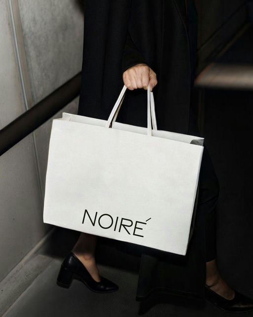 NOIRÉ | A Study in Stillness-Luxury Branding-06