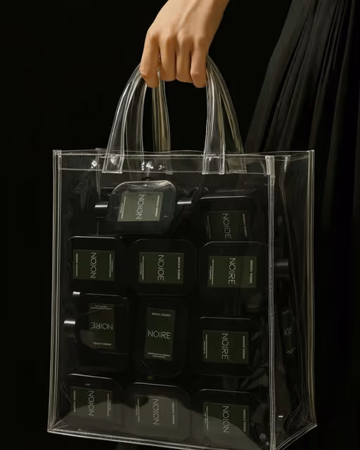 NOIRÉ | A Study in Stillness-Luxury Branding-04