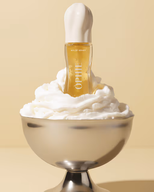 OPHIE LIP OIL-Beauty Branding-05