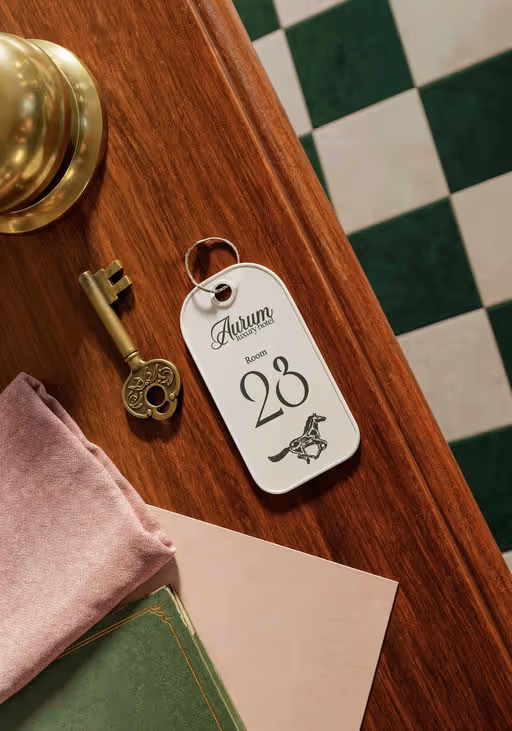 Aurum - luxury hotel-Hotel Branding-08