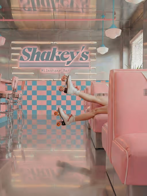 Shakeys-Milkshake Bar Branding-07