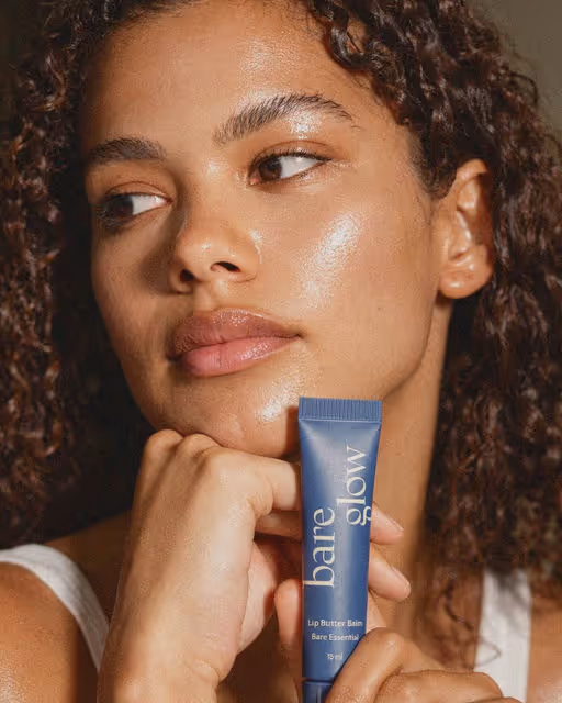 bare glow-Make-up Branding-01