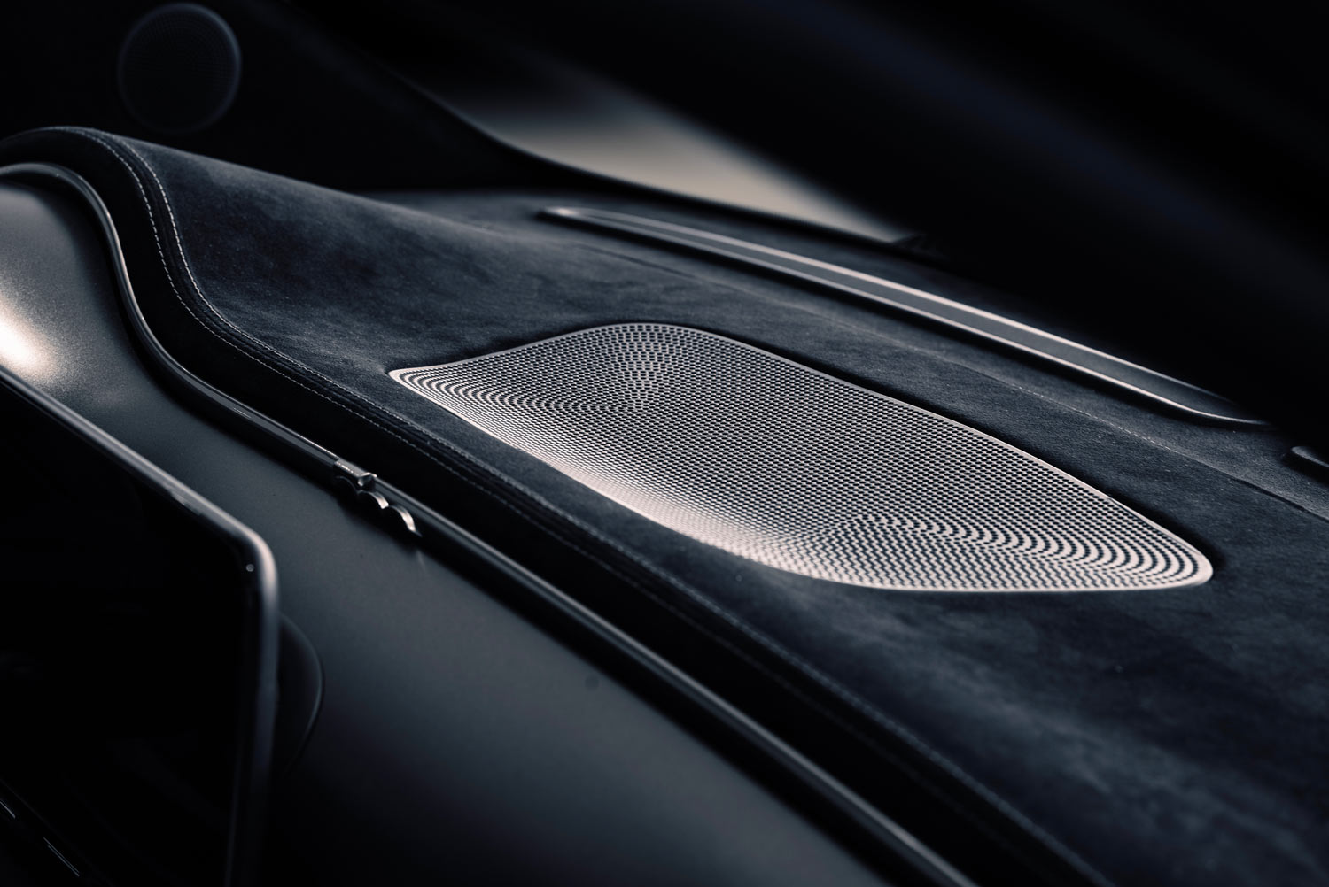 Tableau de bord de Fiat 500 en Alcantara Milano