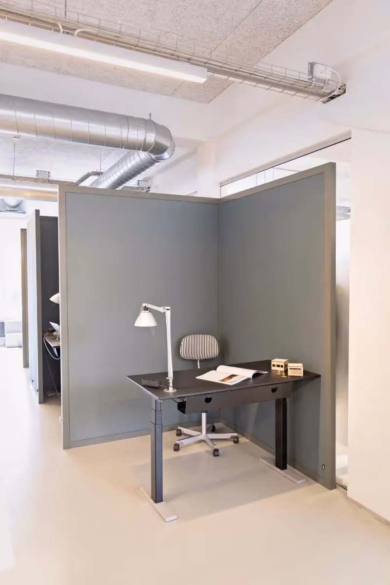 Flexible office pod