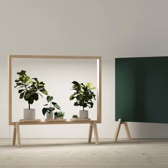 Green Frame Floor Screen
