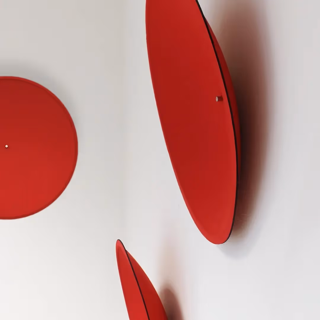 Round acoustic wall panel