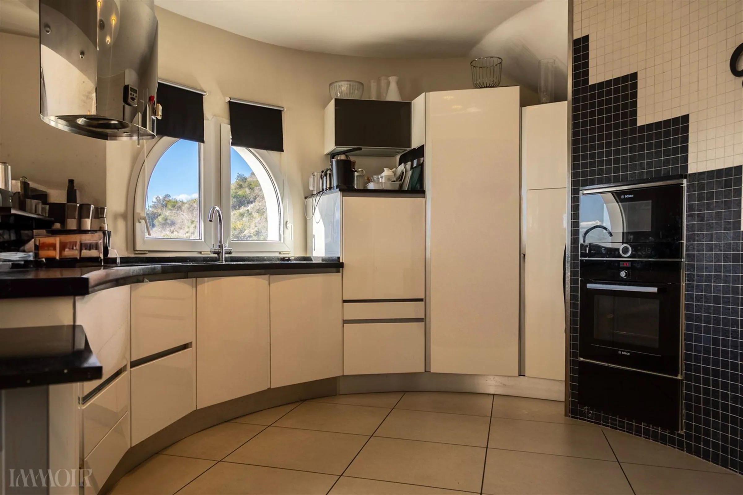 Villa met panoramisch zeezicht in El Portet