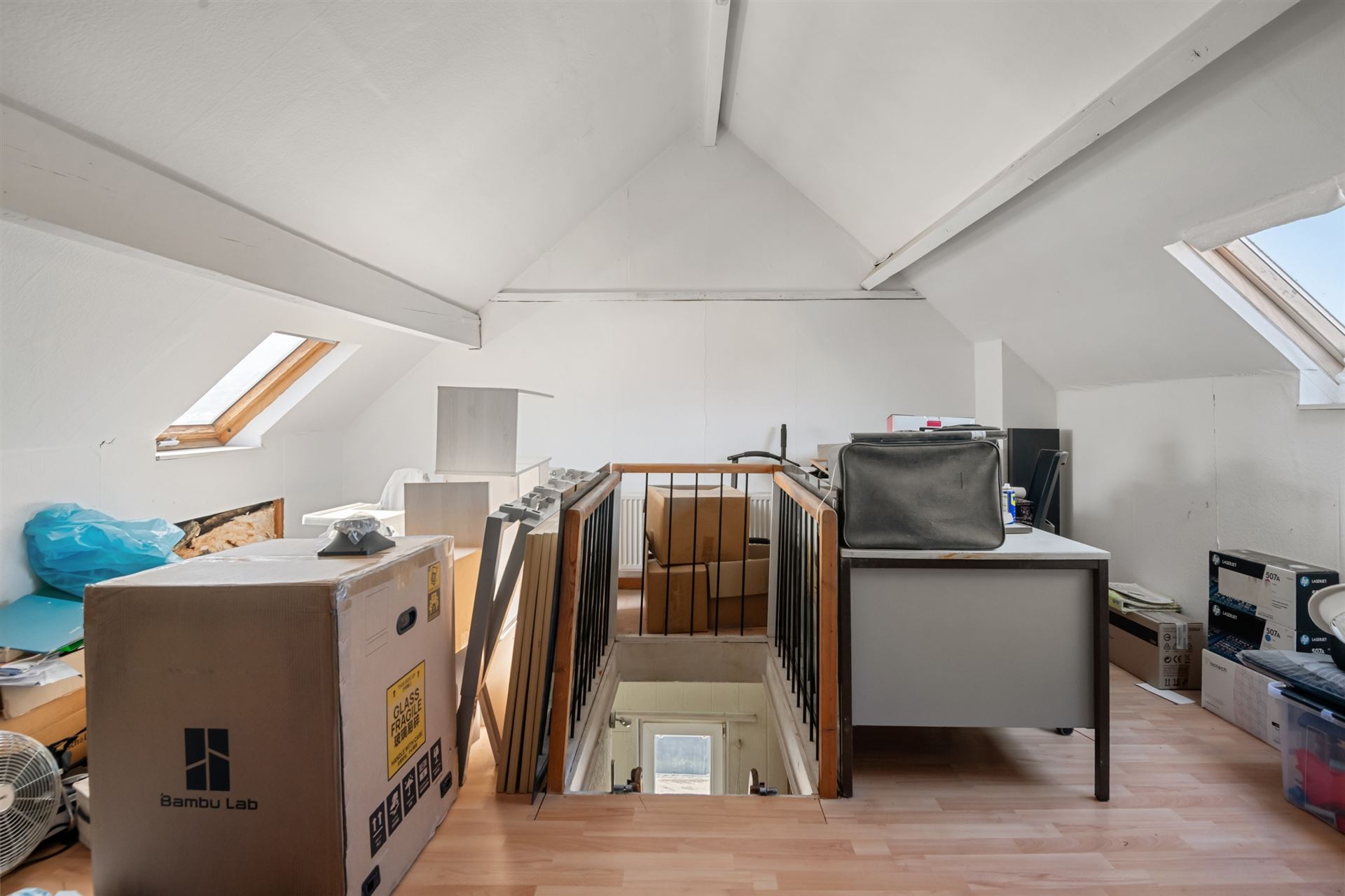 Centraal gelegen gezinswoning met 3 slaapkamers en stadstuin.