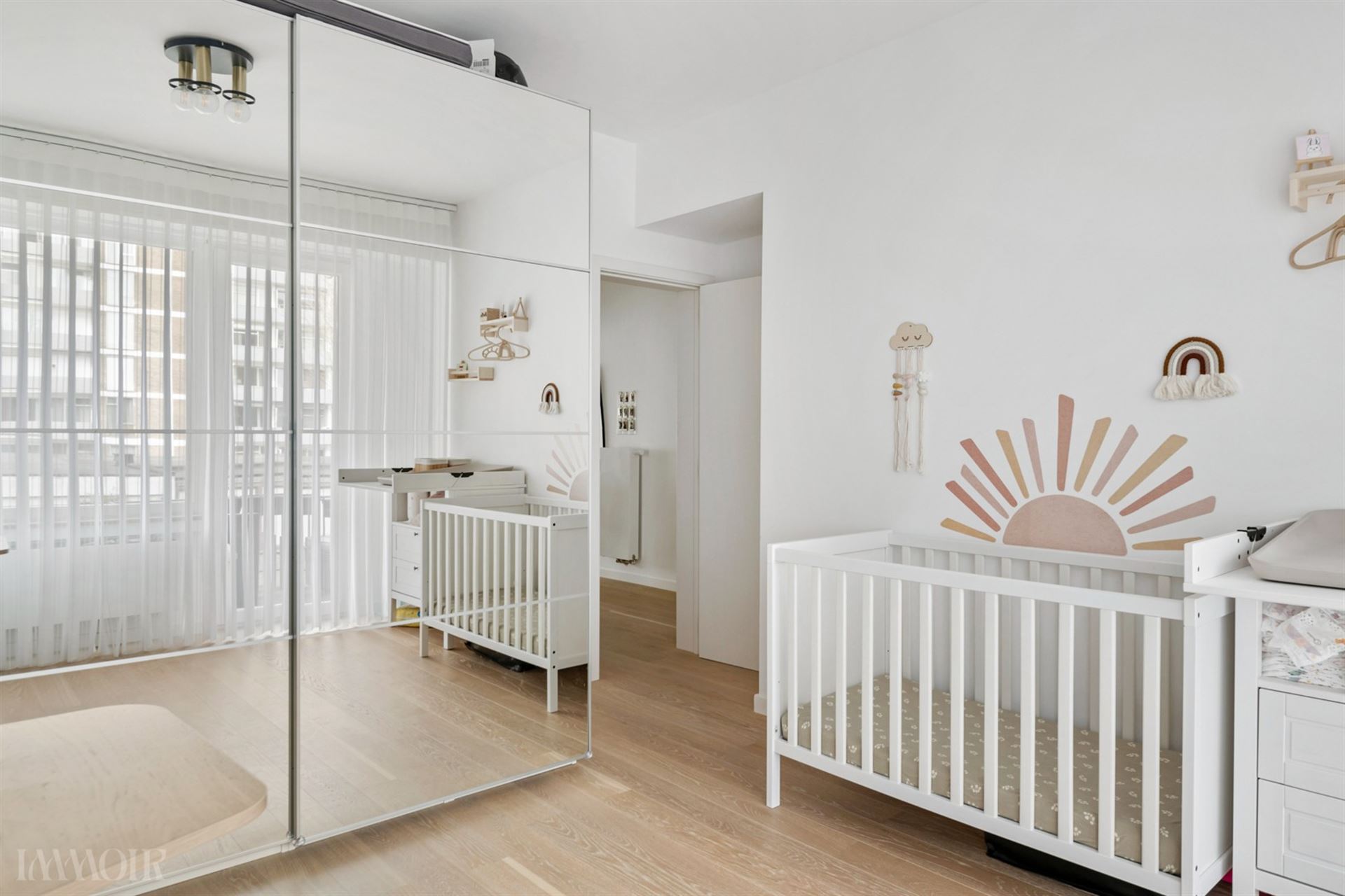 Gerenoveerd appartement met 2 terrassen in de Pulhofwijk in Antwerpen.