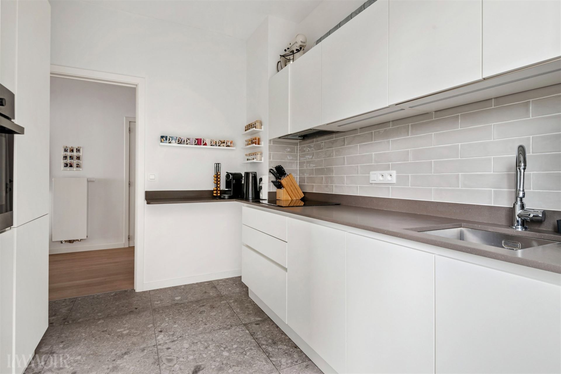 Gerenoveerd appartement met 2 terrassen in de Pulhofwijk in Antwerpen.