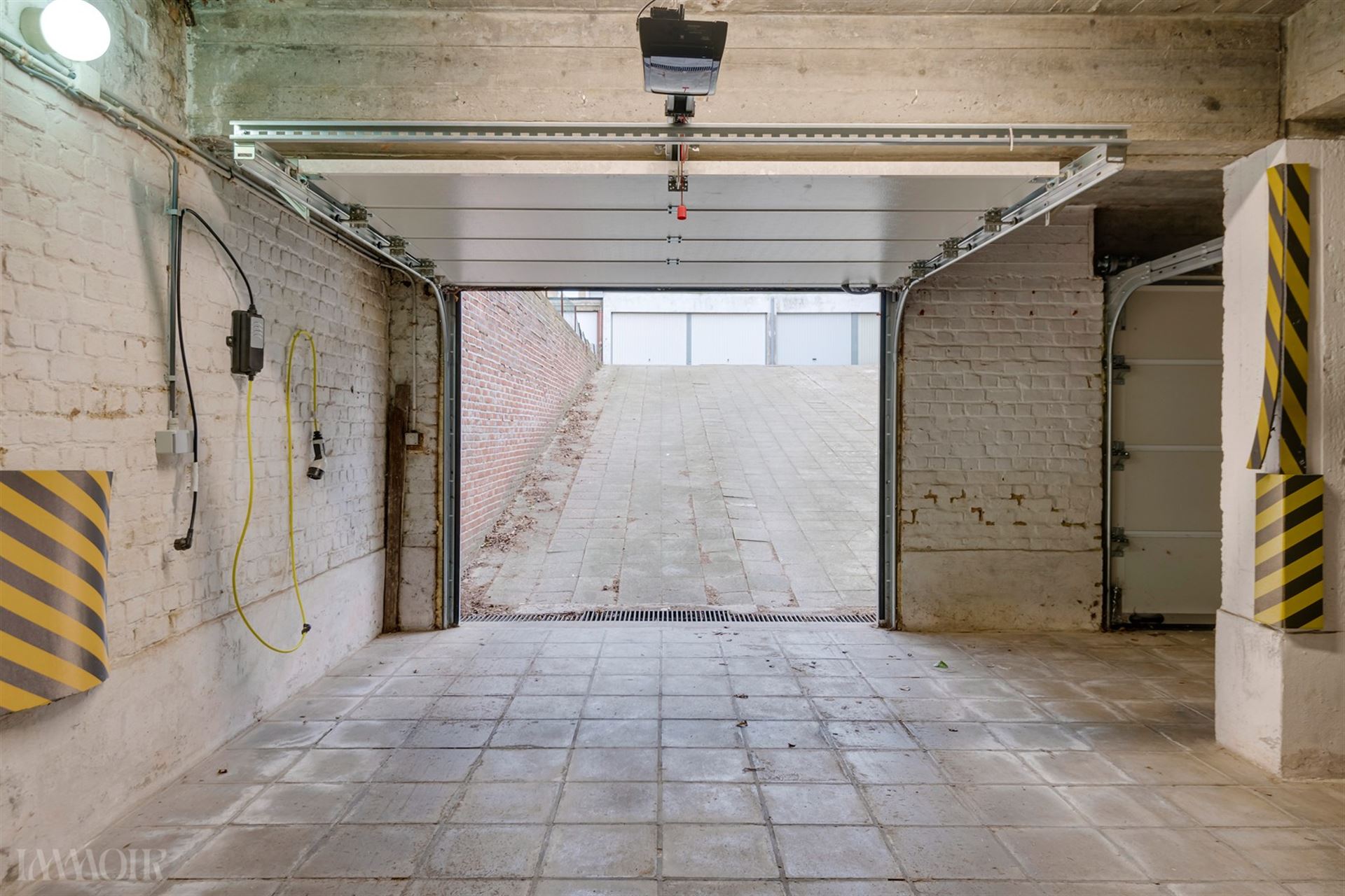 Gerenoveerd appartement met 2 terrassen in de Pulhofwijk in Antwerpen.