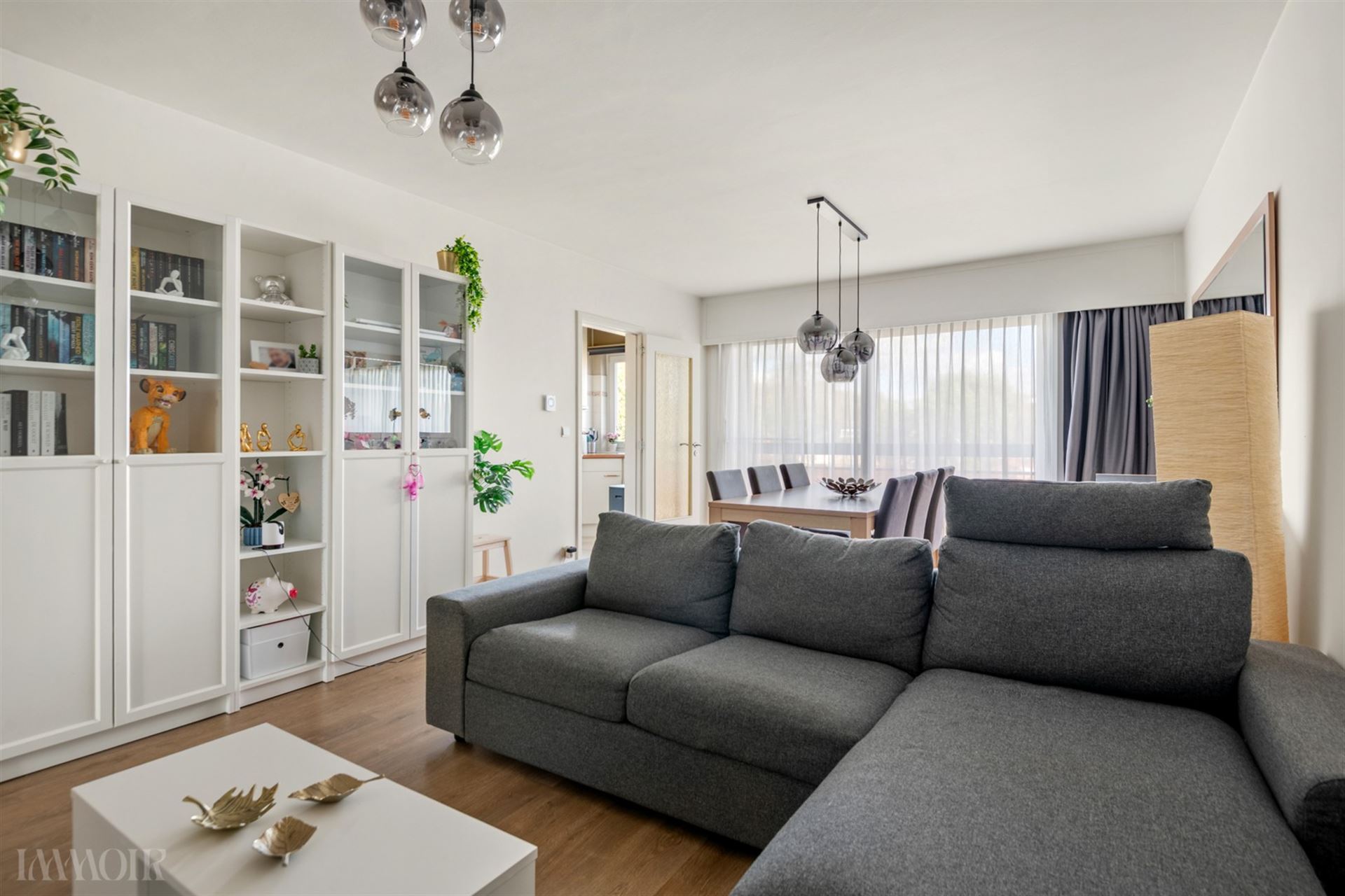 Instapklaar appartement met tuin en garage in Kapellen.