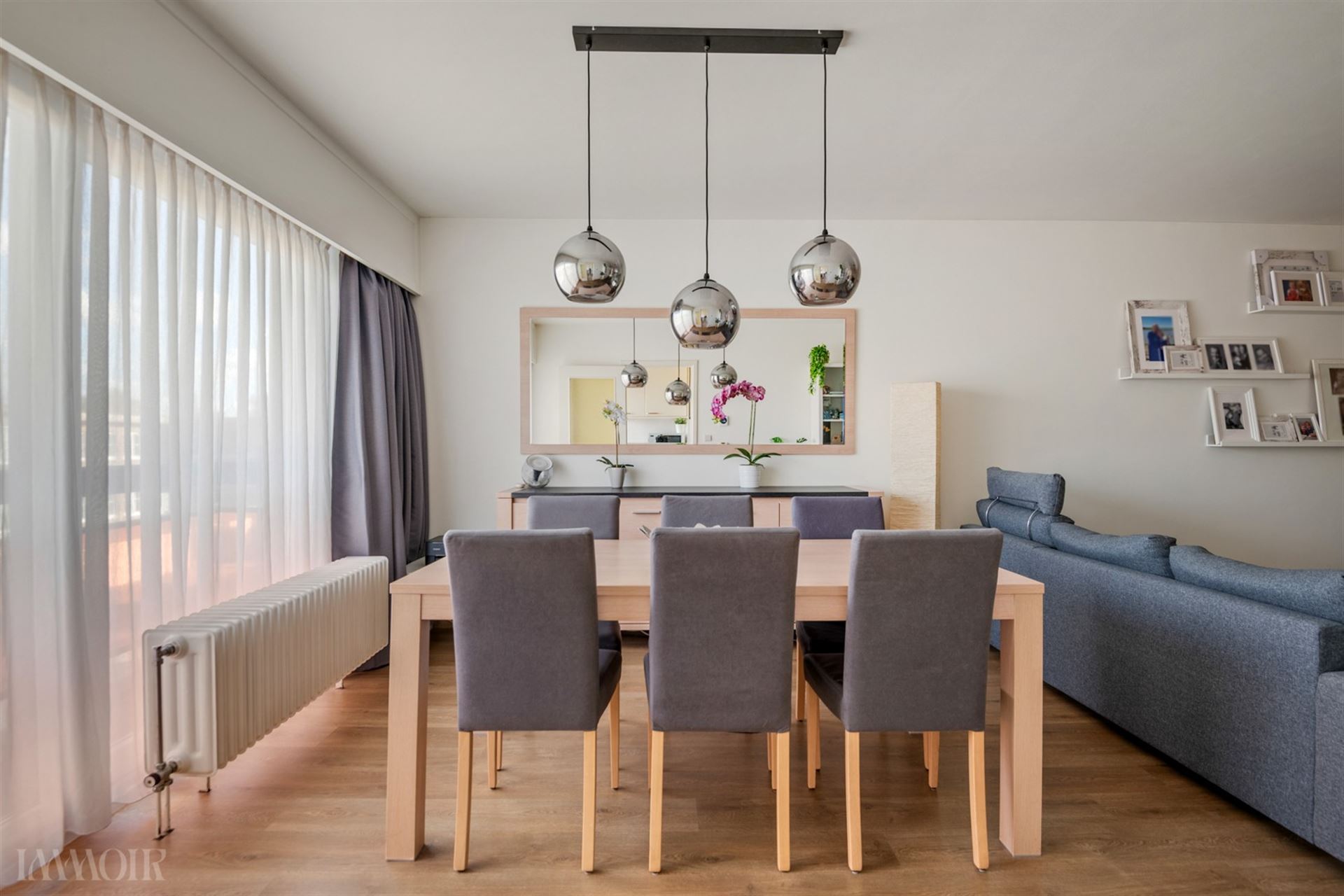 Instapklaar appartement met tuin en garage in Kapellen.