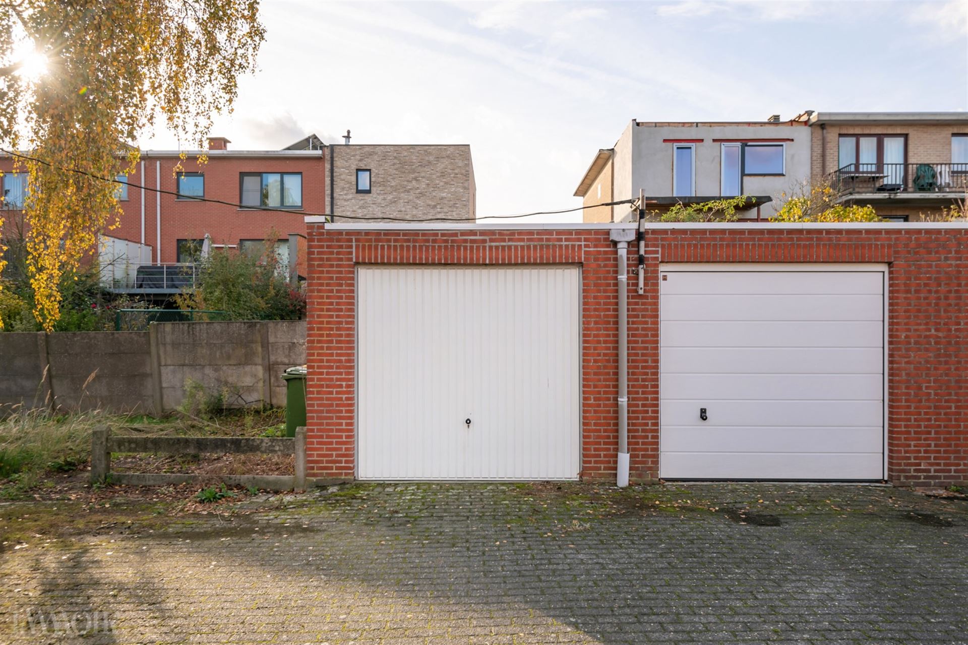 Instapklaar appartement met tuin en garage in Kapellen.