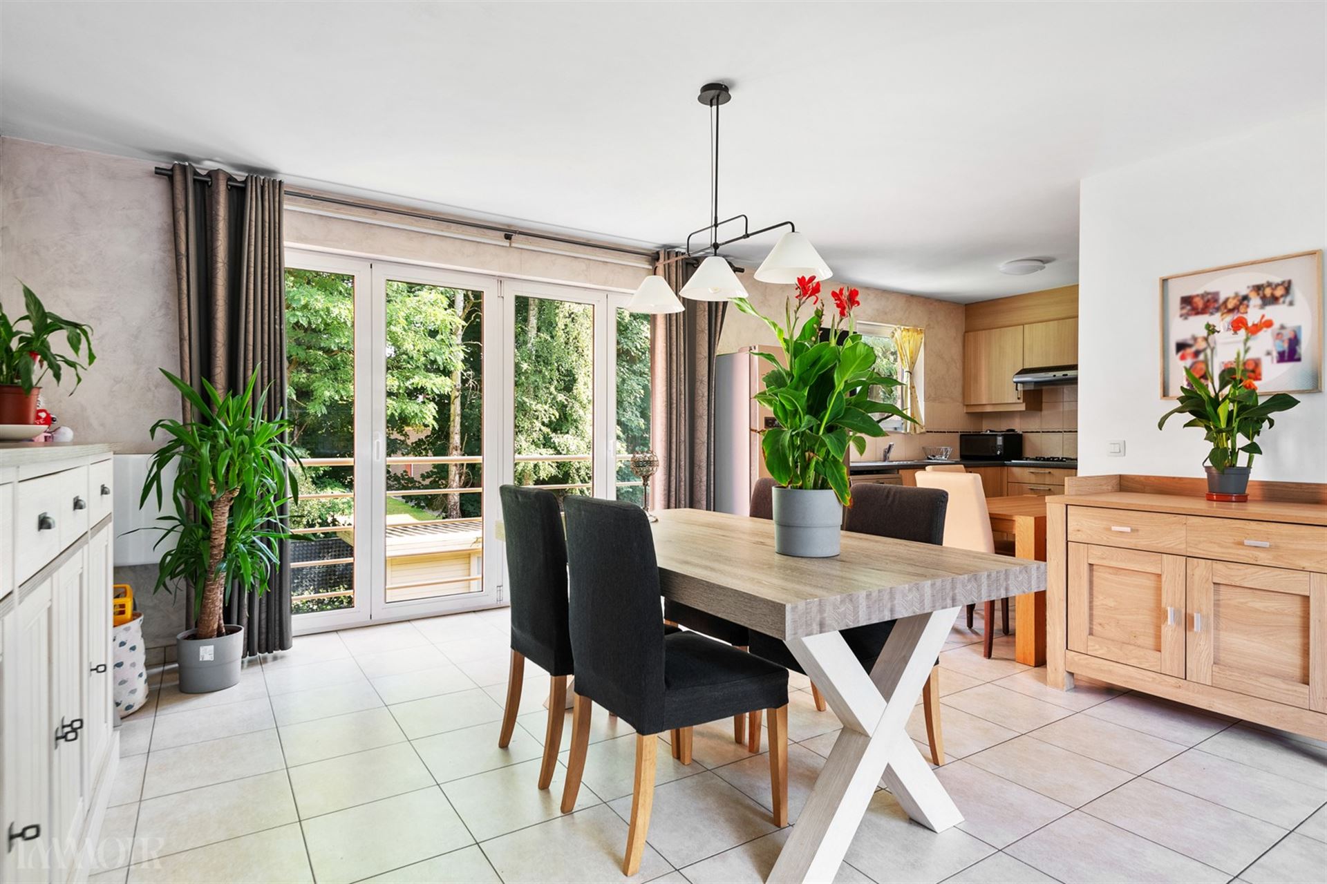 Instapklare woning nabij het centrum van Kapellen.