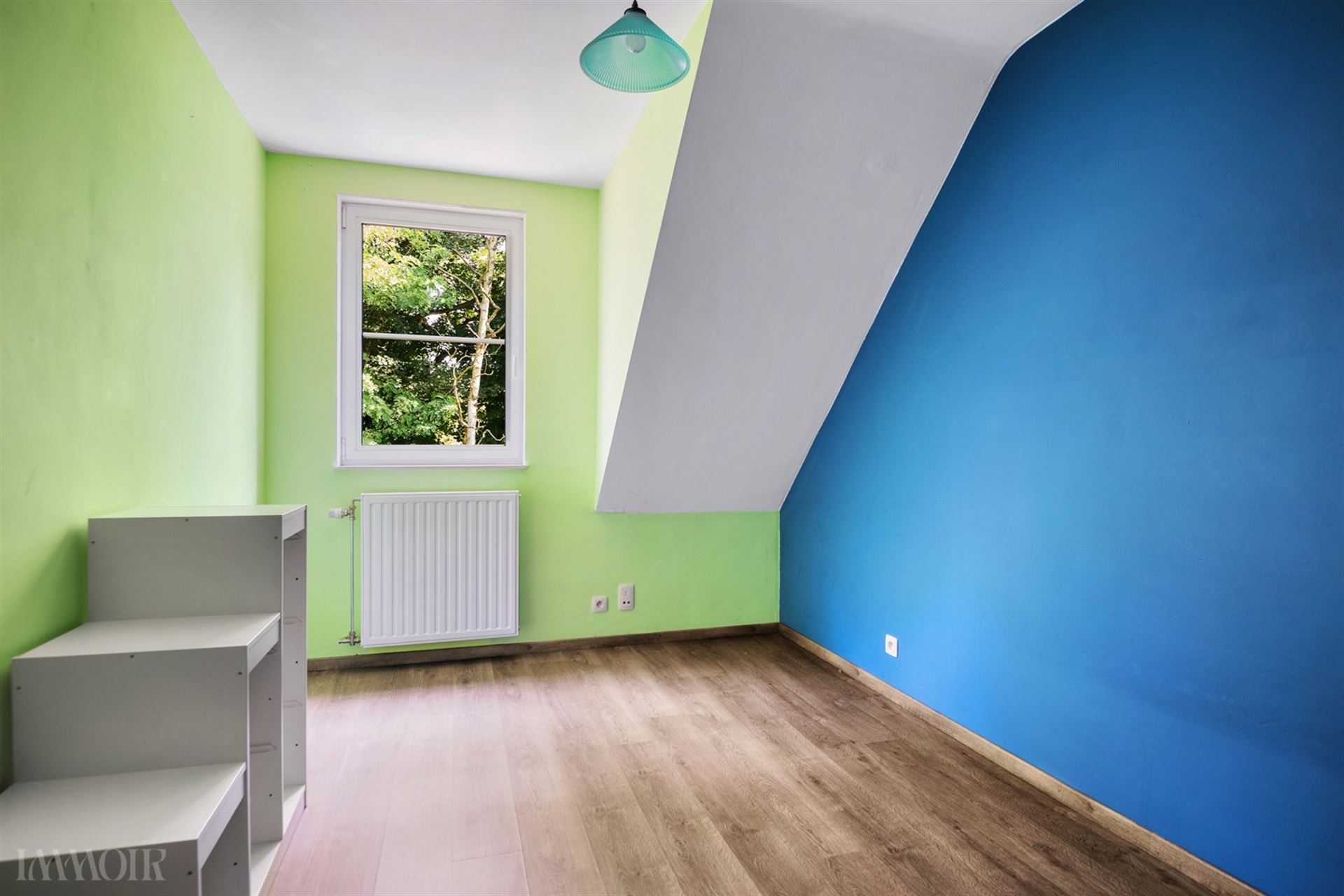 Instapklare woning nabij het centrum van Kapellen.