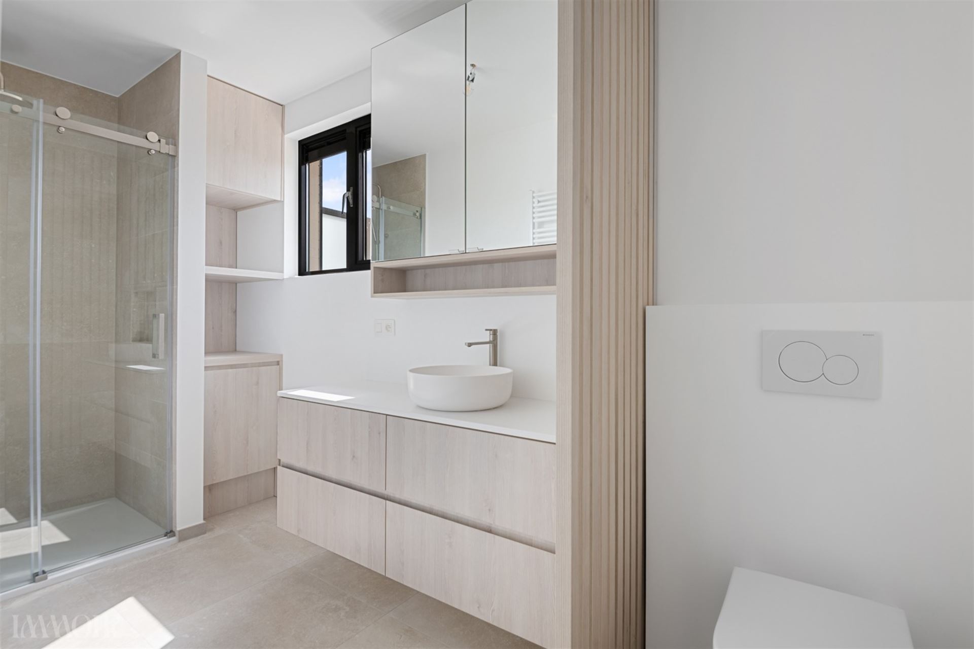 Penthouse met panoramische terrassen in het hartje van Brasschaat