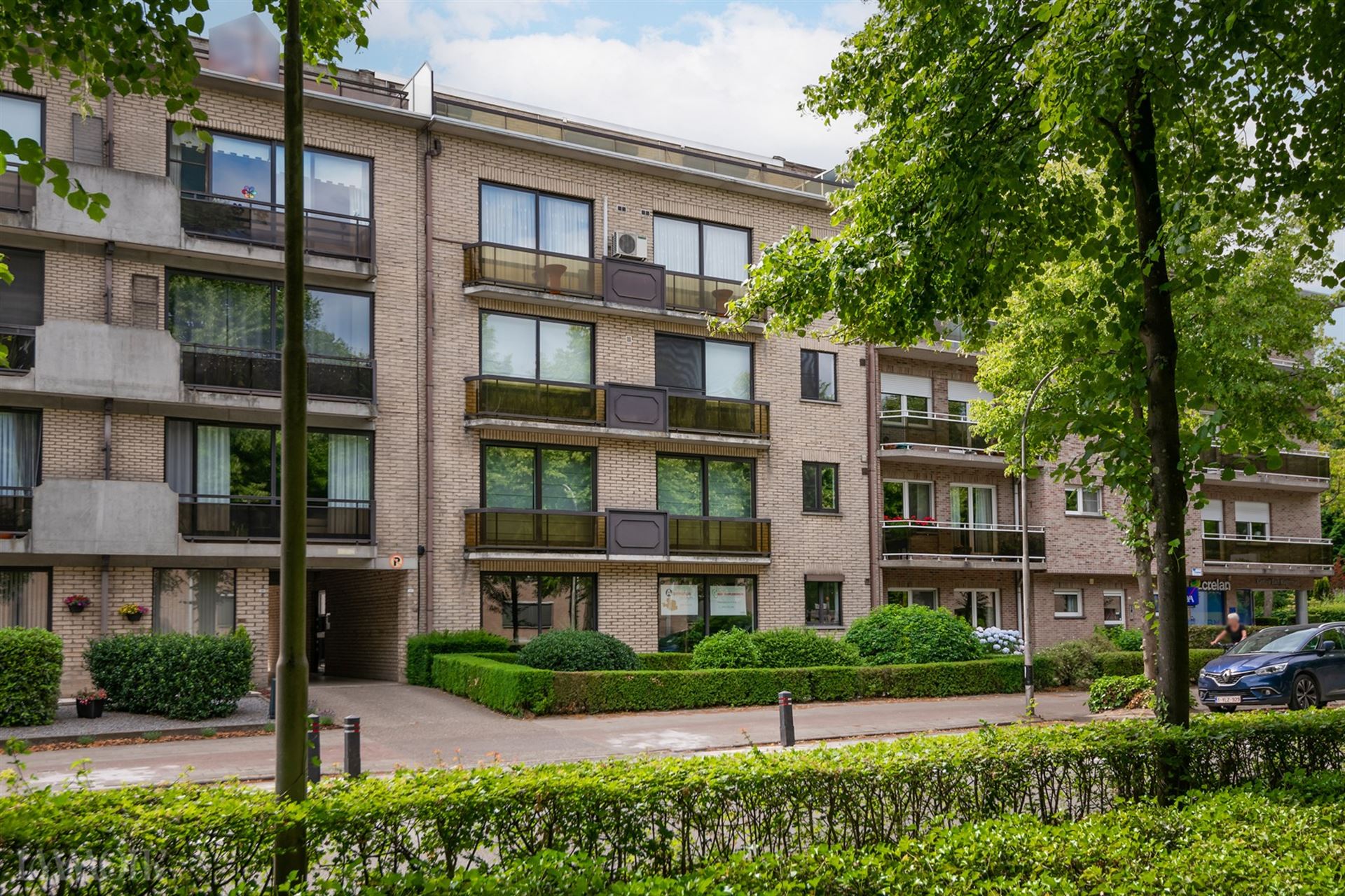 Penthouse met panoramische terrassen in het hartje van Brasschaat