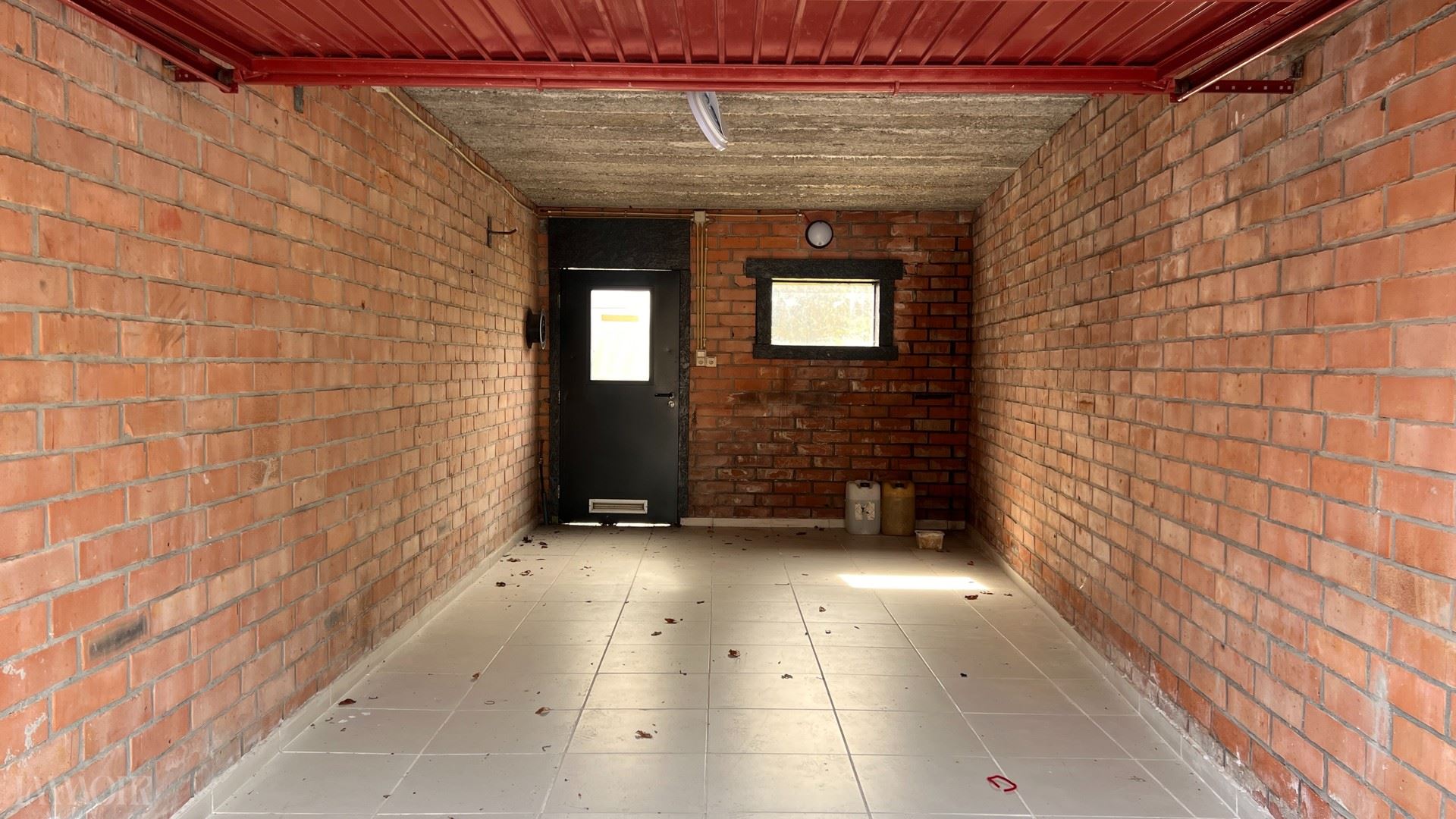 Ruim duplex appartement met terras in Brasschaat.