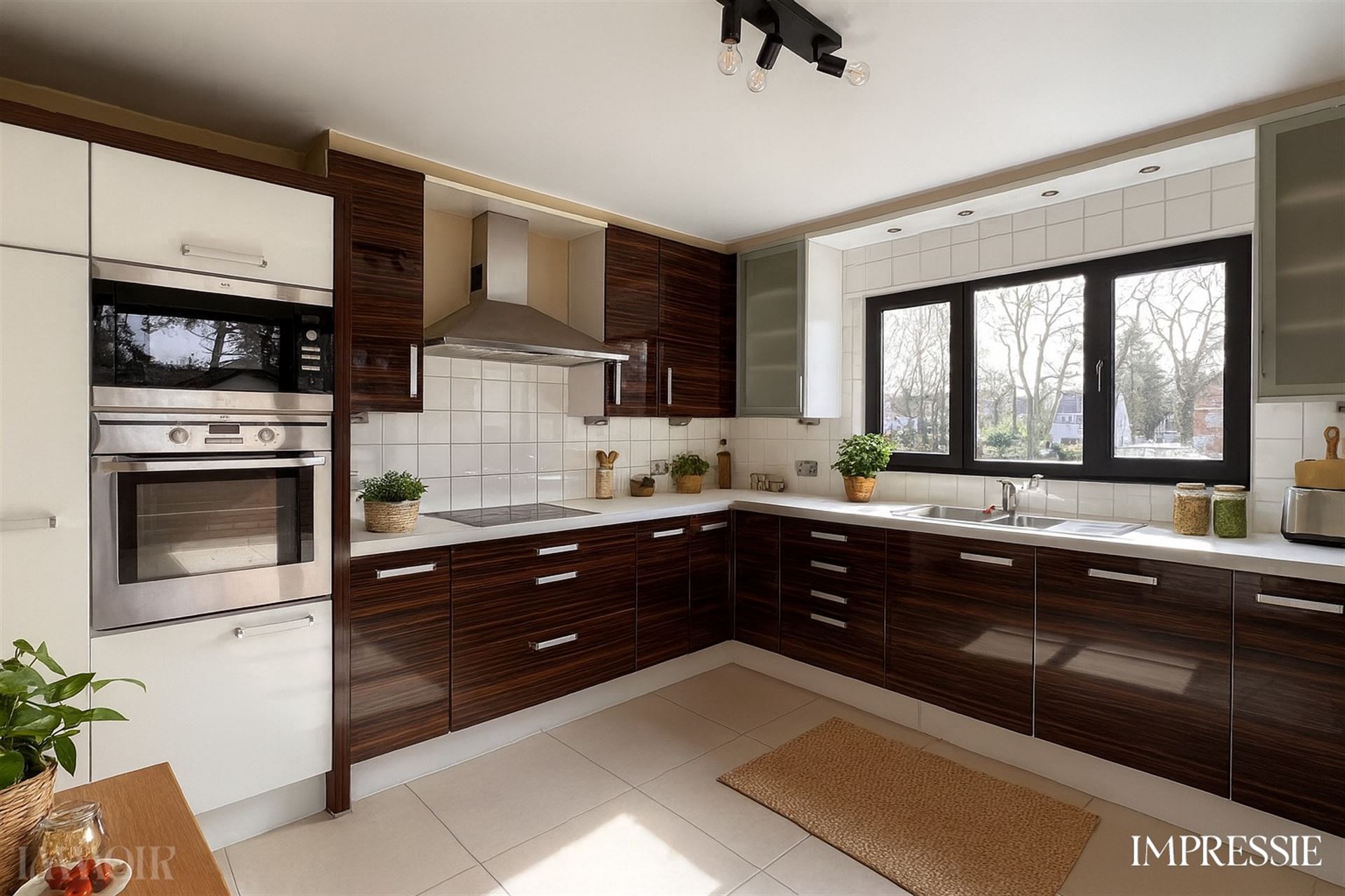 Ruim duplex appartement met terras in Brasschaat.