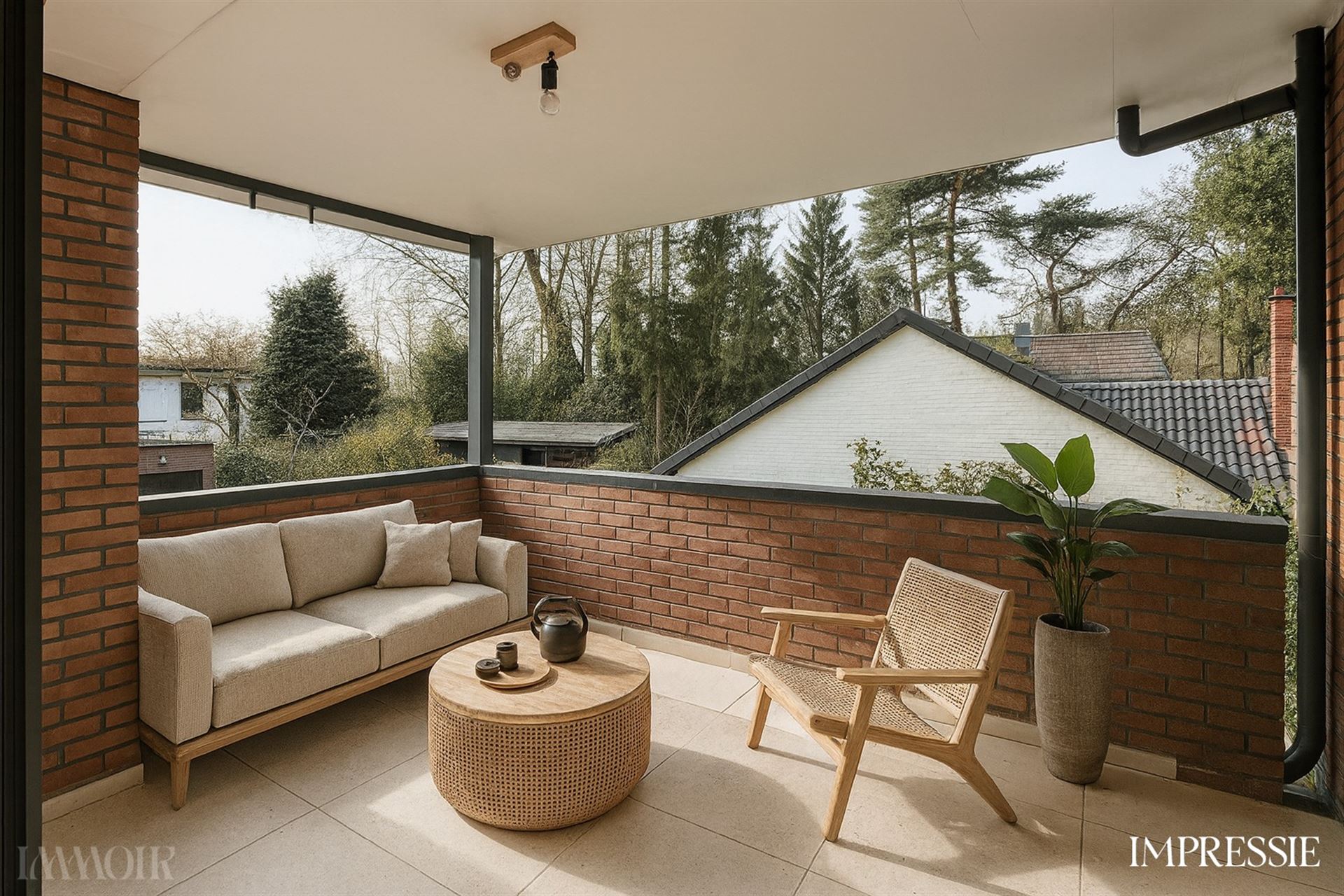 Ruim duplex appartement met terras in Brasschaat.
