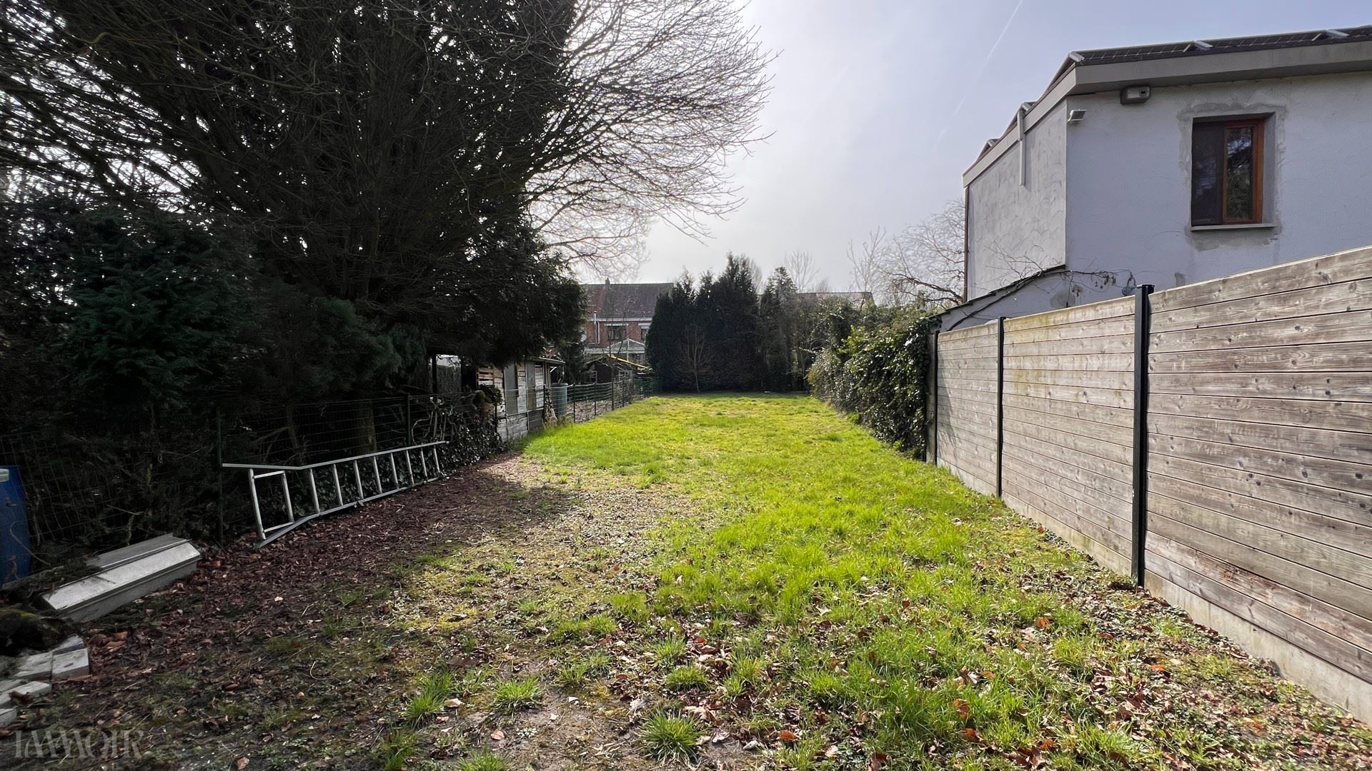 Ruim duplex appartement met terras in Brasschaat.