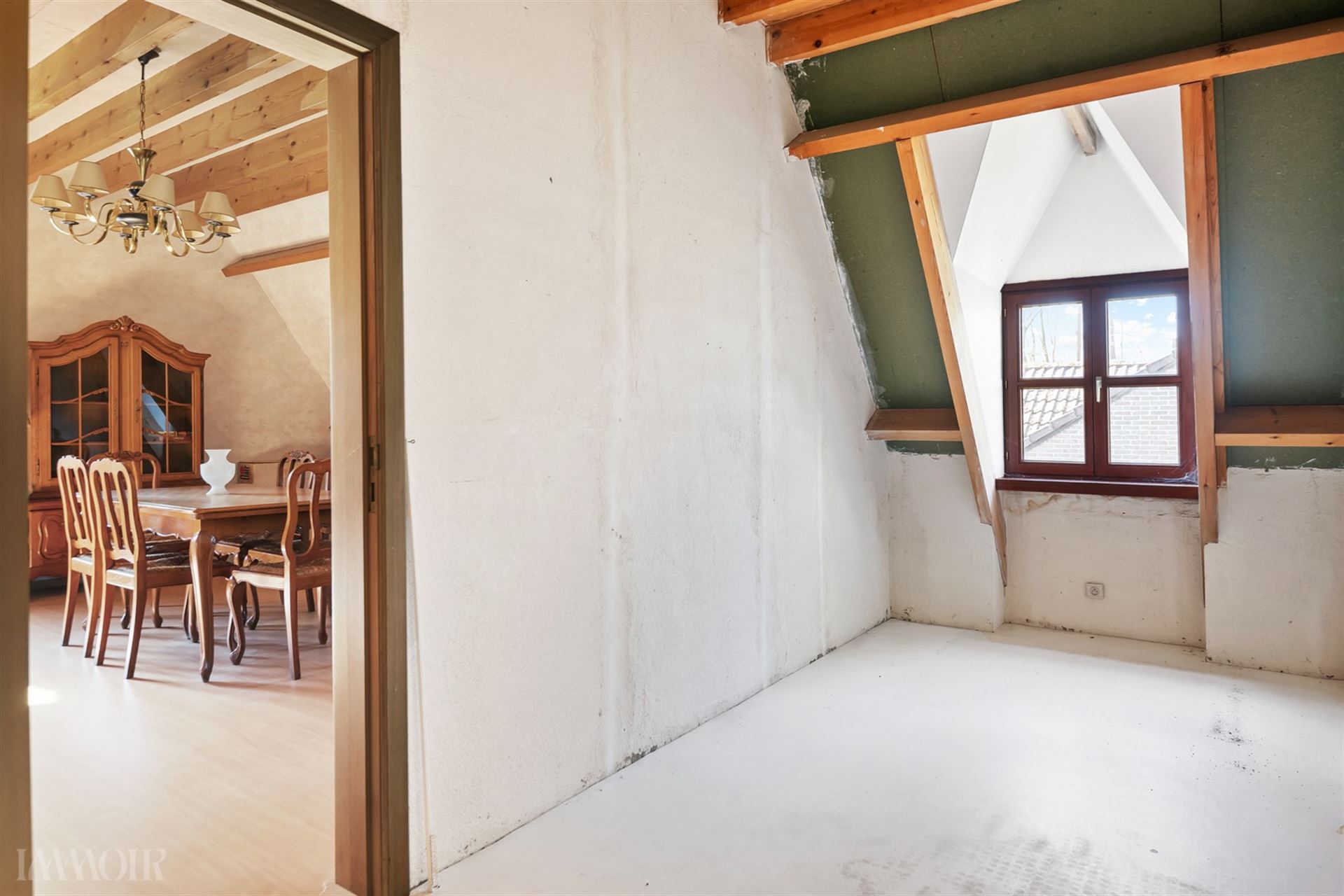 Ruime villa met veel potentieel in een rustige, kindvriendelijke wijk in Brasschaat.