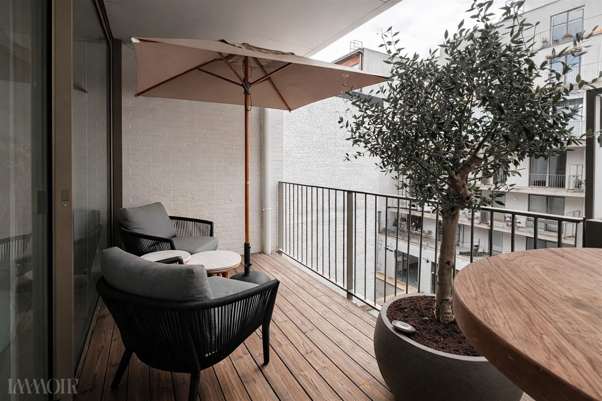 Stijlvol appartement met terras op het Eilandje.
